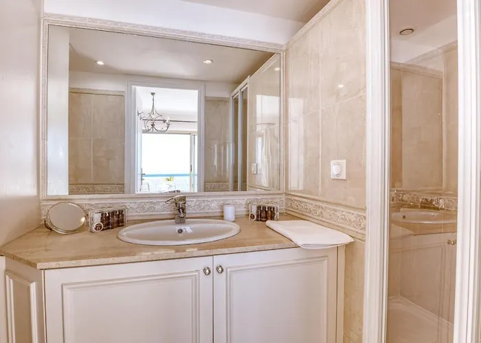 Horizon Blue Lux * Nice